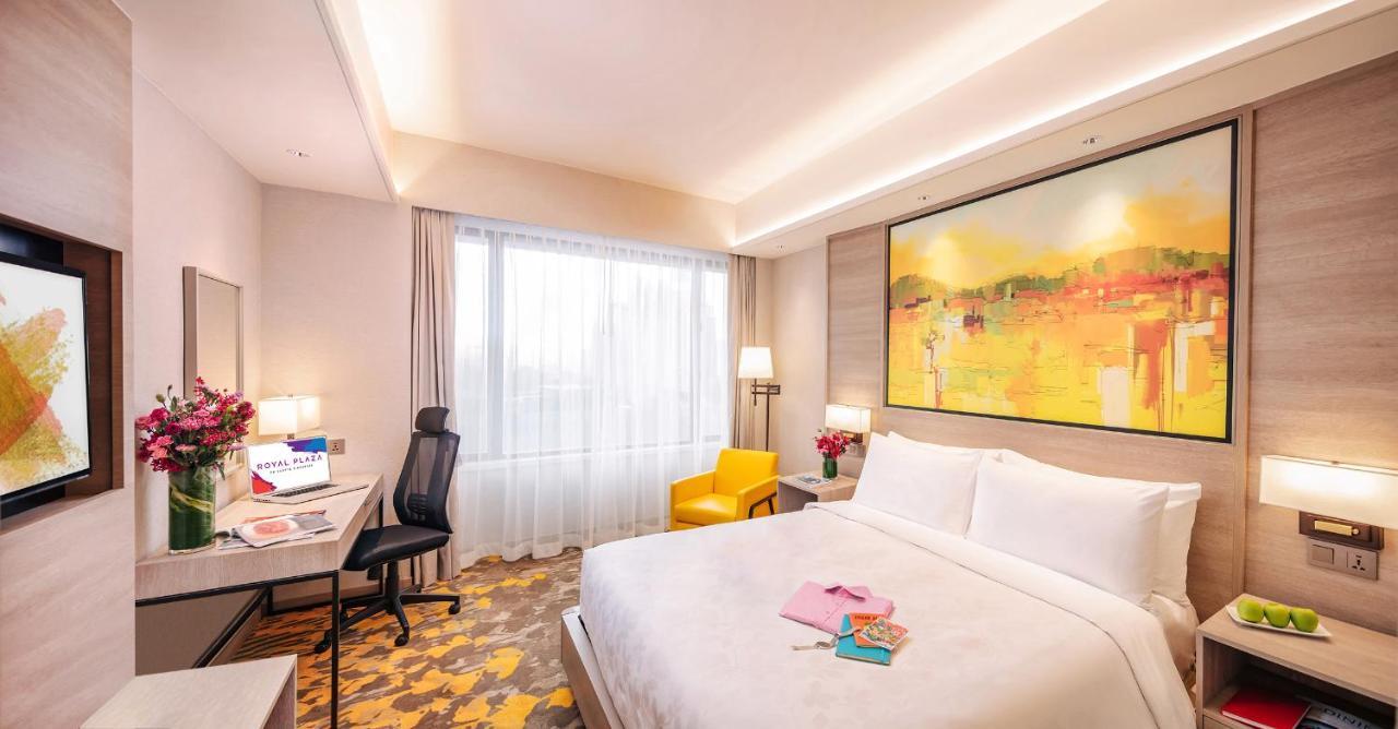 Royal Plaza On Scotts Hotell Singapore Exteriör bild Deluxe Room