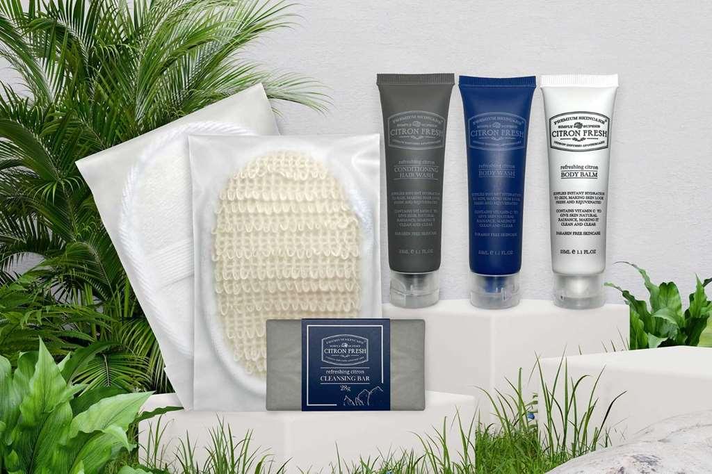 Royal Plaza On Scotts Hotell Singapore Exteriör bild A selection of spa products