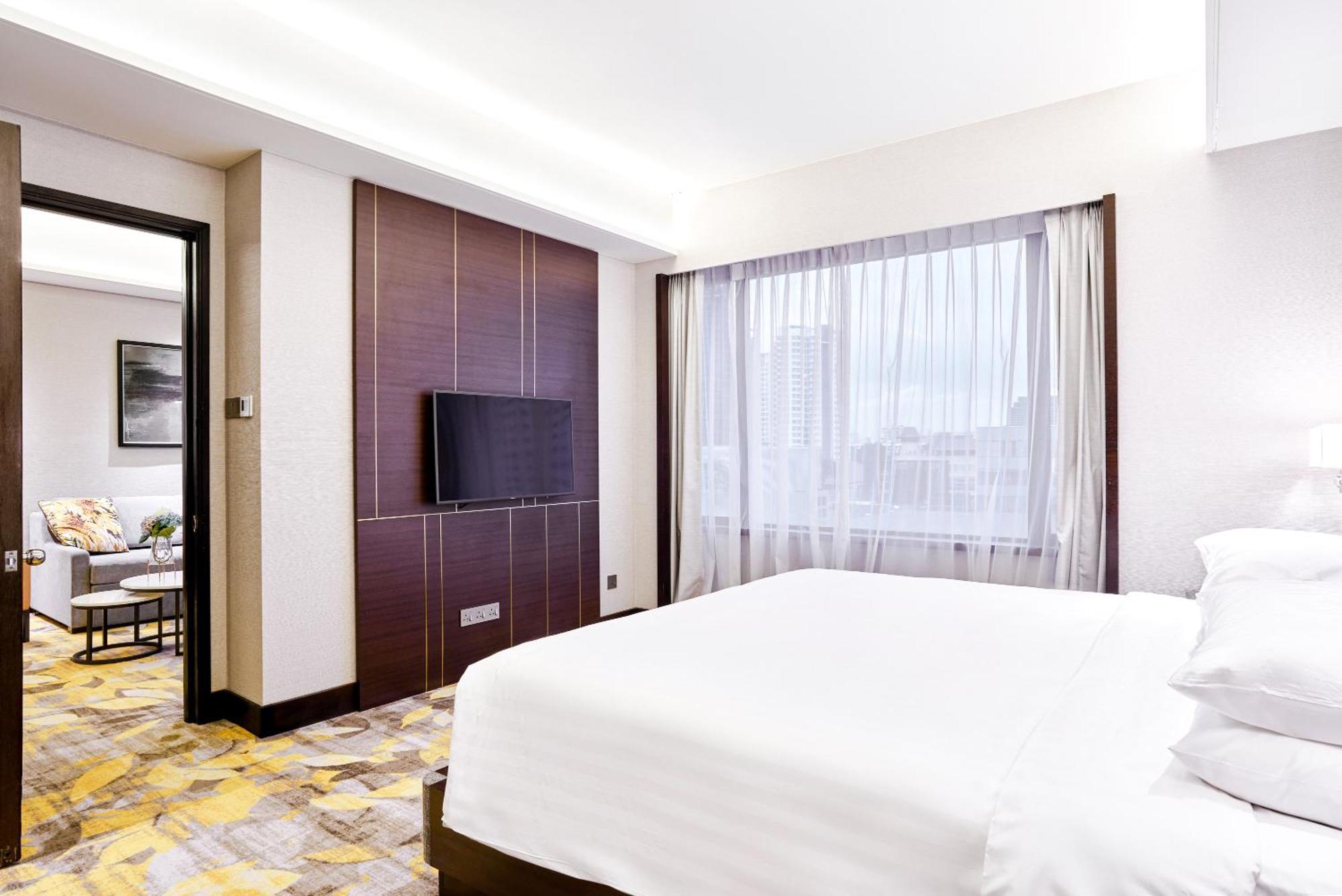 Royal Plaza On Scotts Hotell Singapore Exteriör bild